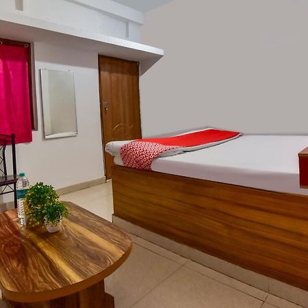 Oyo Flagship Mamta Hotel Hajipur Экстерьер фото