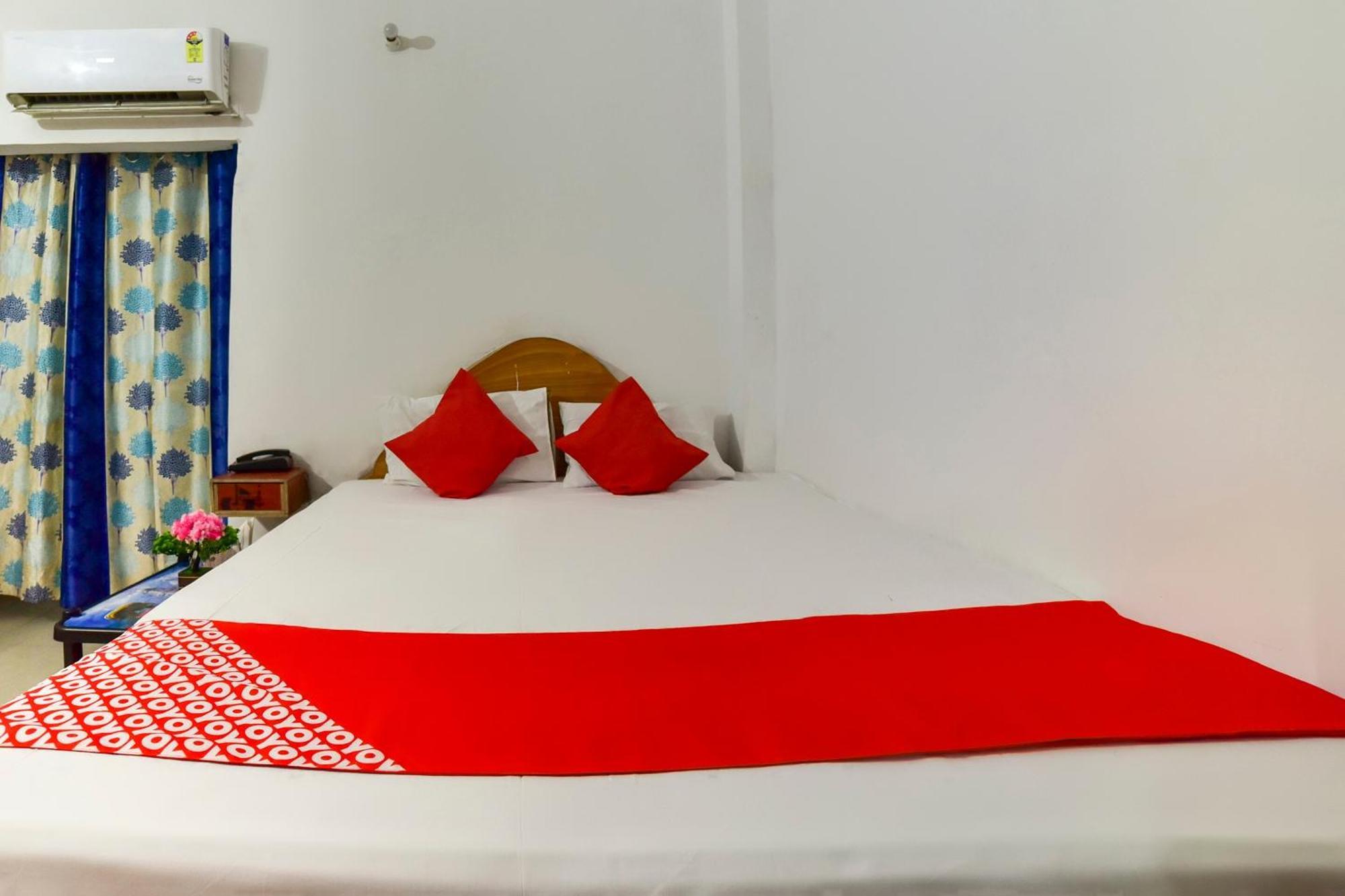 Oyo Flagship Mamta Hotel Hajipur Экстерьер фото