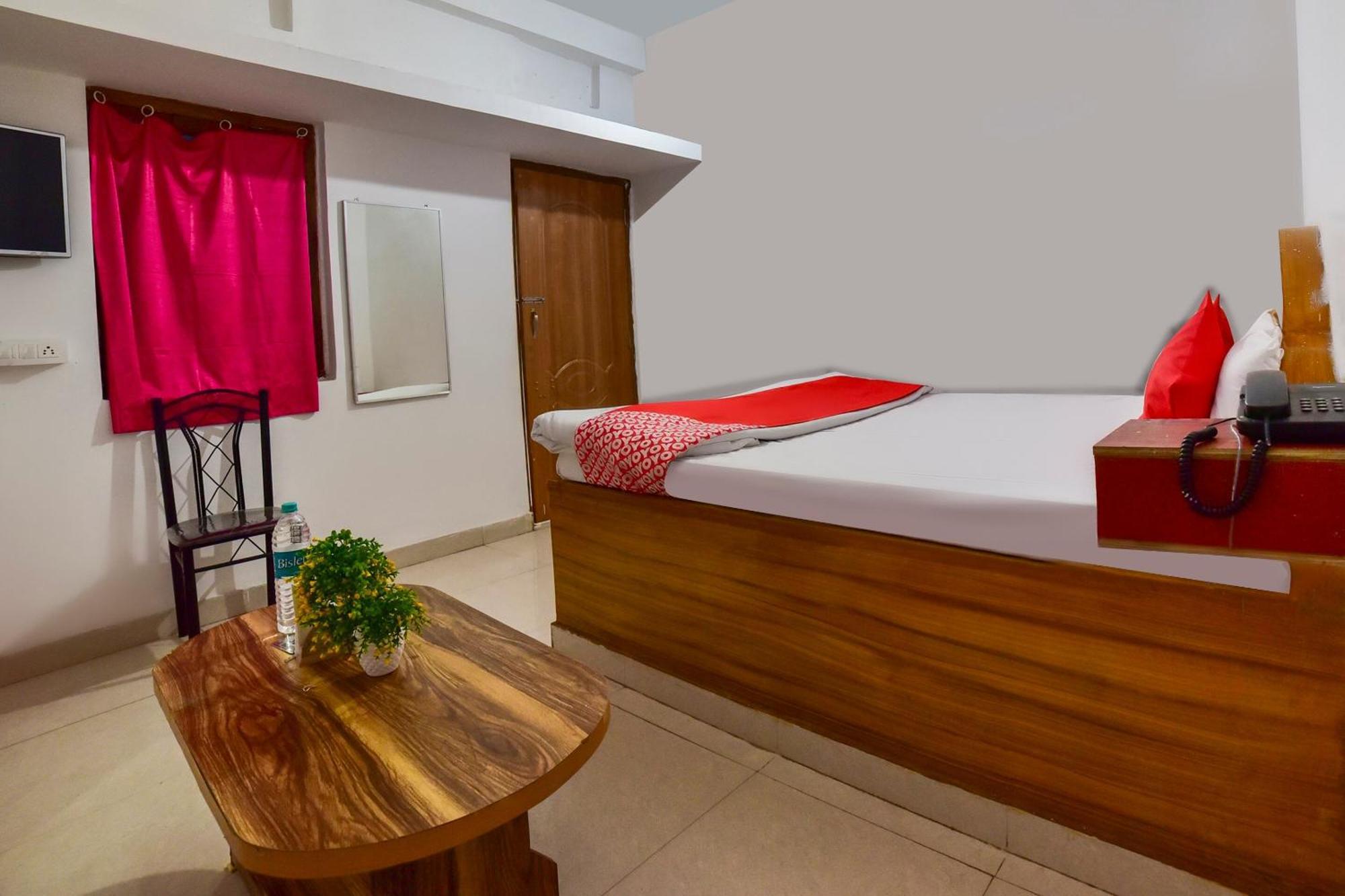 Oyo Flagship Mamta Hotel Hajipur Экстерьер фото