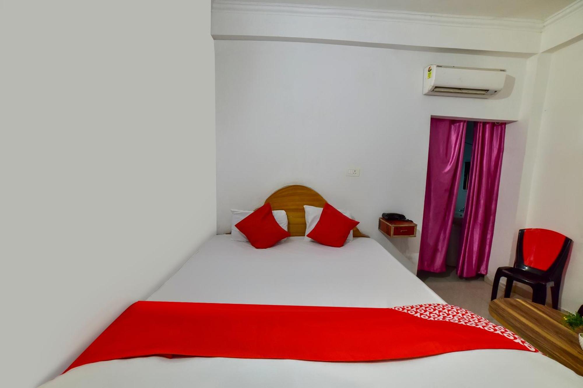 Oyo Flagship Mamta Hotel Hajipur Экстерьер фото